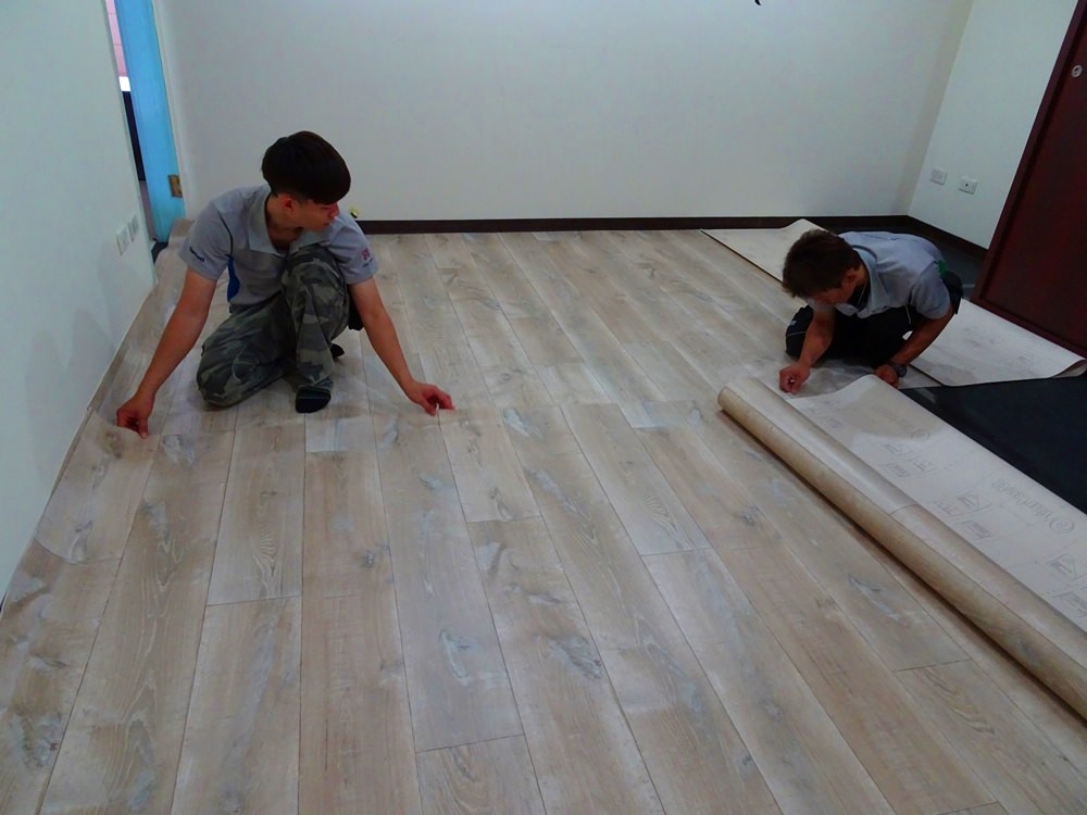 兒童房改造│室內裝潢 、地板裝修 、台灣外銷歐美大廠 富銘地板怡居系列