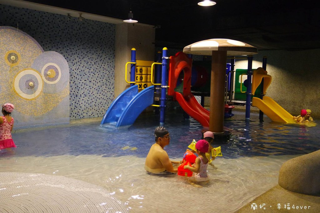新竹親子飯店│煙波飯店湖賓館，全台十大親子渡假飯店，2300坪俱樂部、溫水泳池、兒童戲水區、玩到不想退房